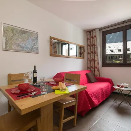 Sleeps 4