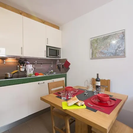 Sleeps 4